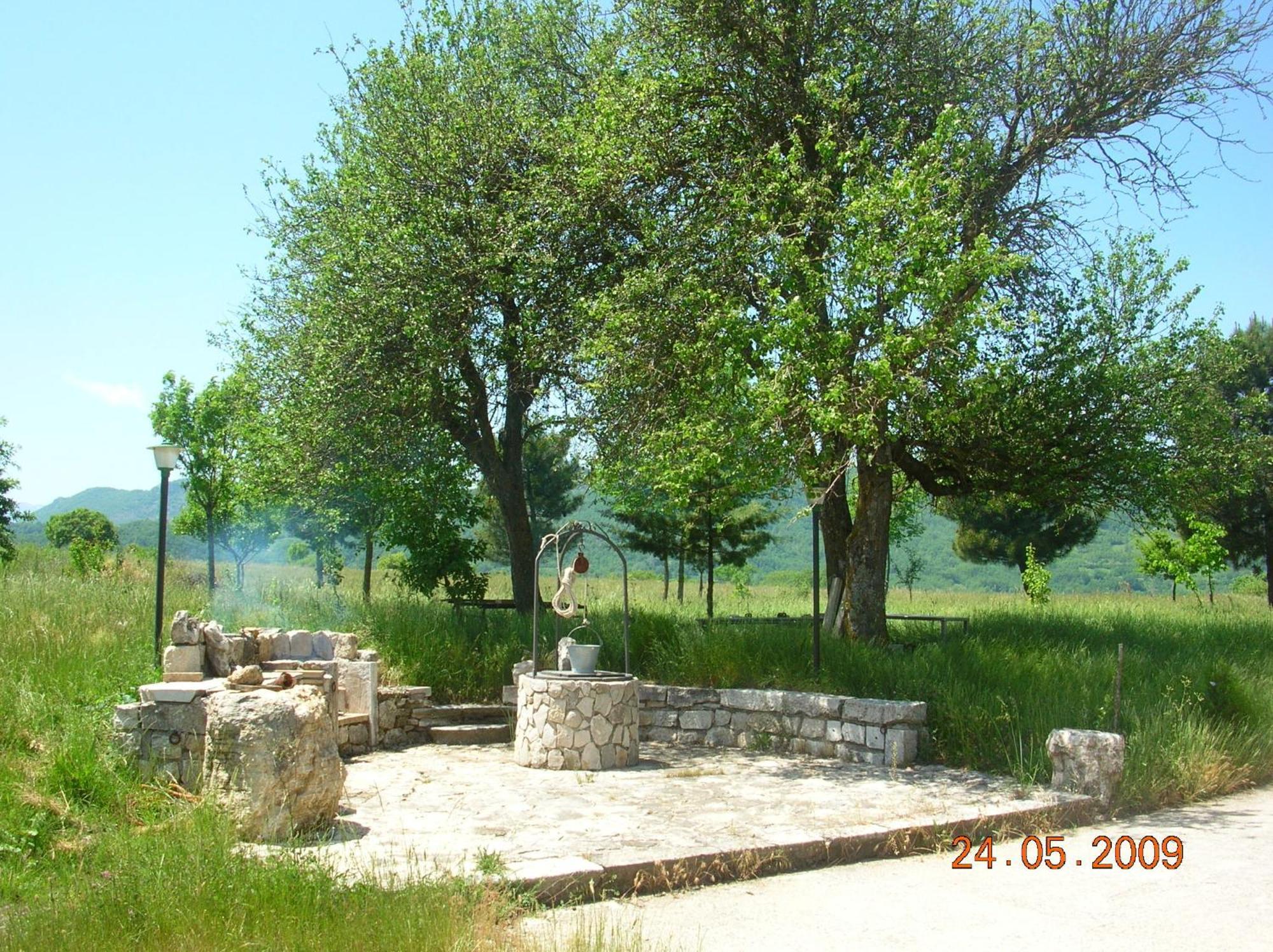 Casino Tonti Iarussi Villa Forli del Sannio Luaran gambar