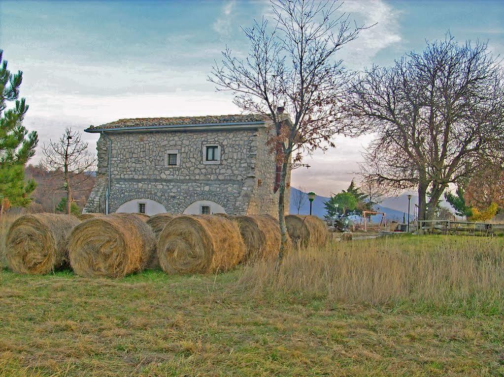 Casino Tonti Iarussi Villa Forli del Sannio Luaran gambar